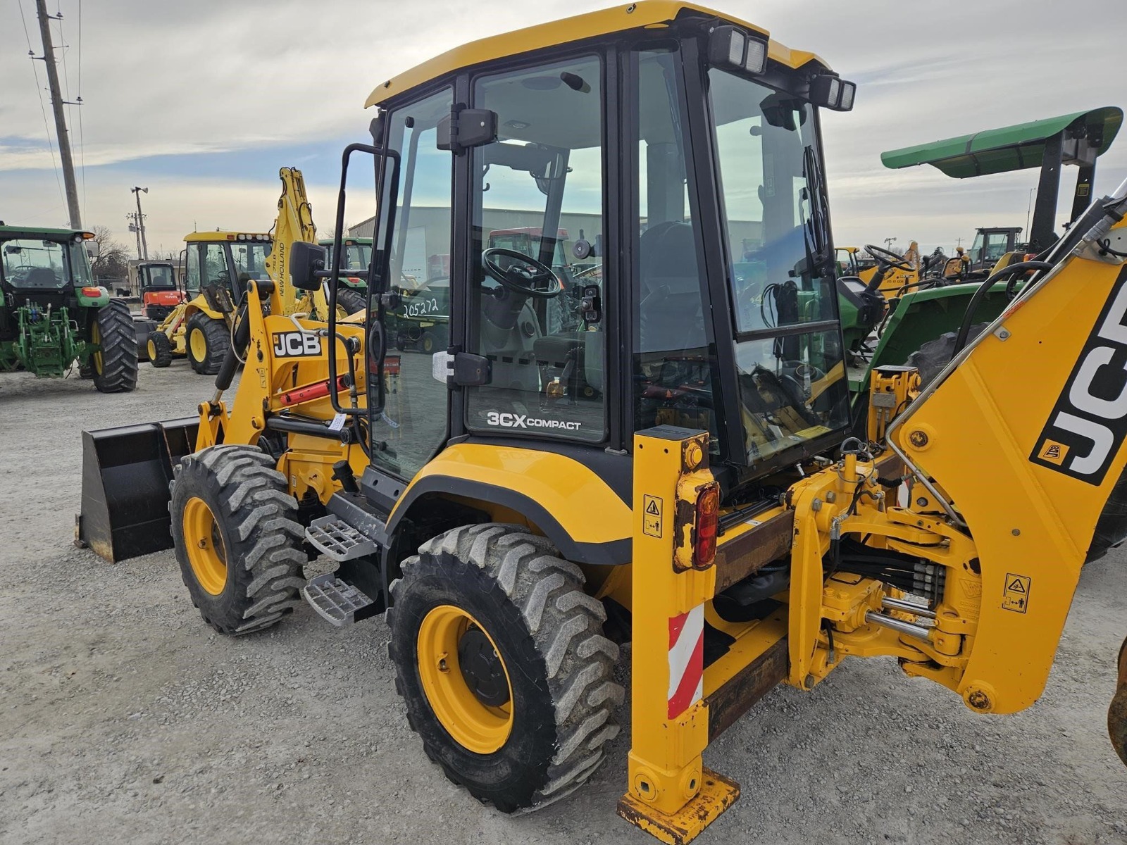 2018 JCB 3CX Compact Backhoe Loader